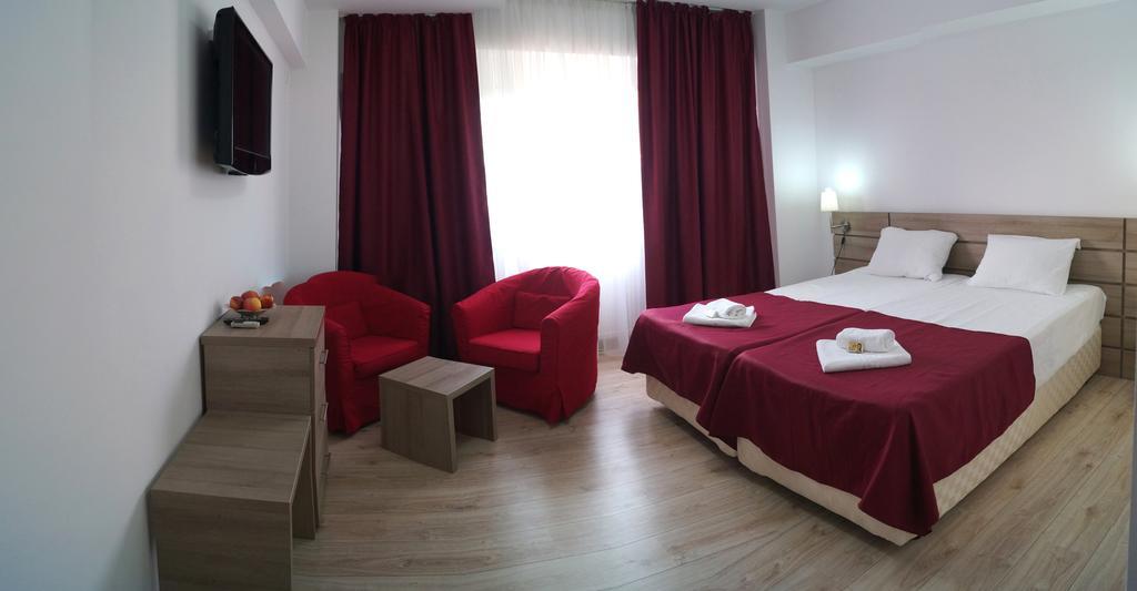 Hotel Otopeni Pokoj fotografie